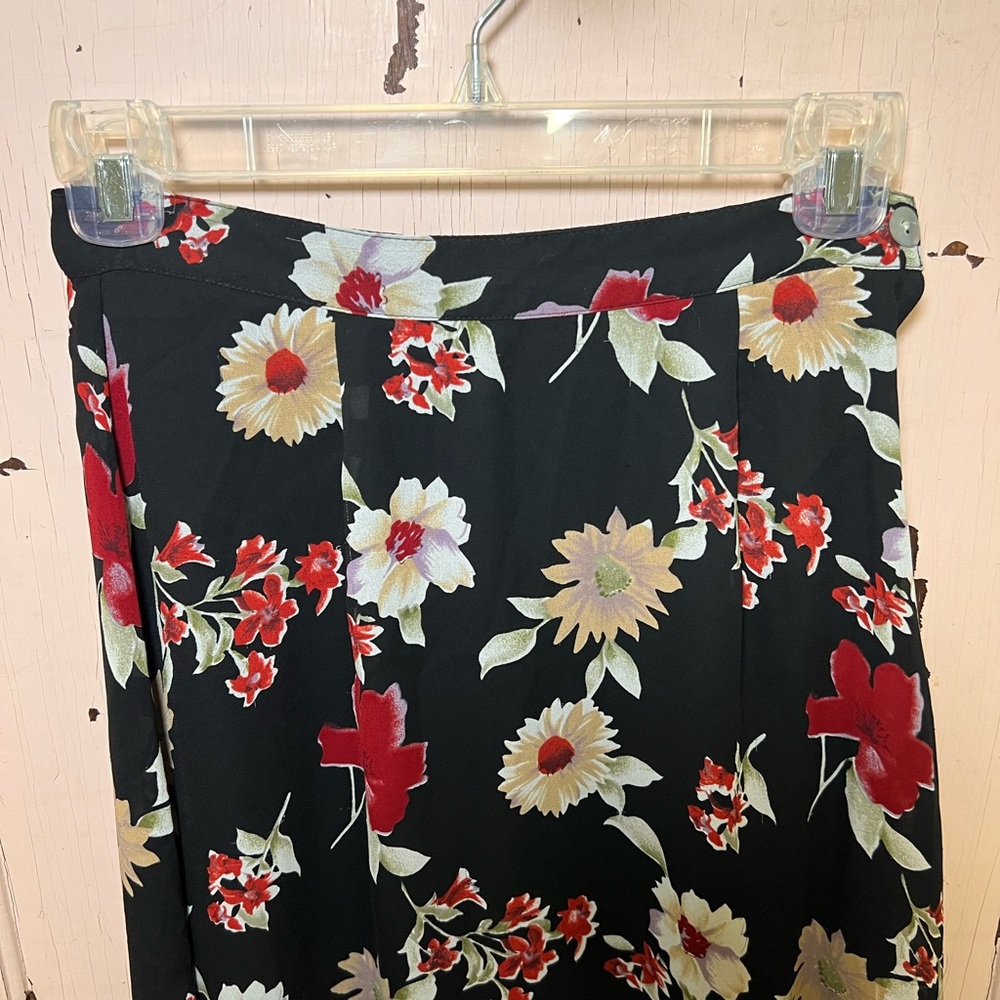 Petite Sophisticate Black Floral Midi Skirt Size 2 Goth Cottagecore Whimsigoth - Picture 12 of 15